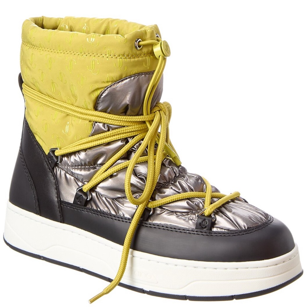 Jimmy Choo 10.5 “Wanaka” snow boot (JC runs one full-size small). Authentic.
